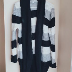 Women’s plus size sweater